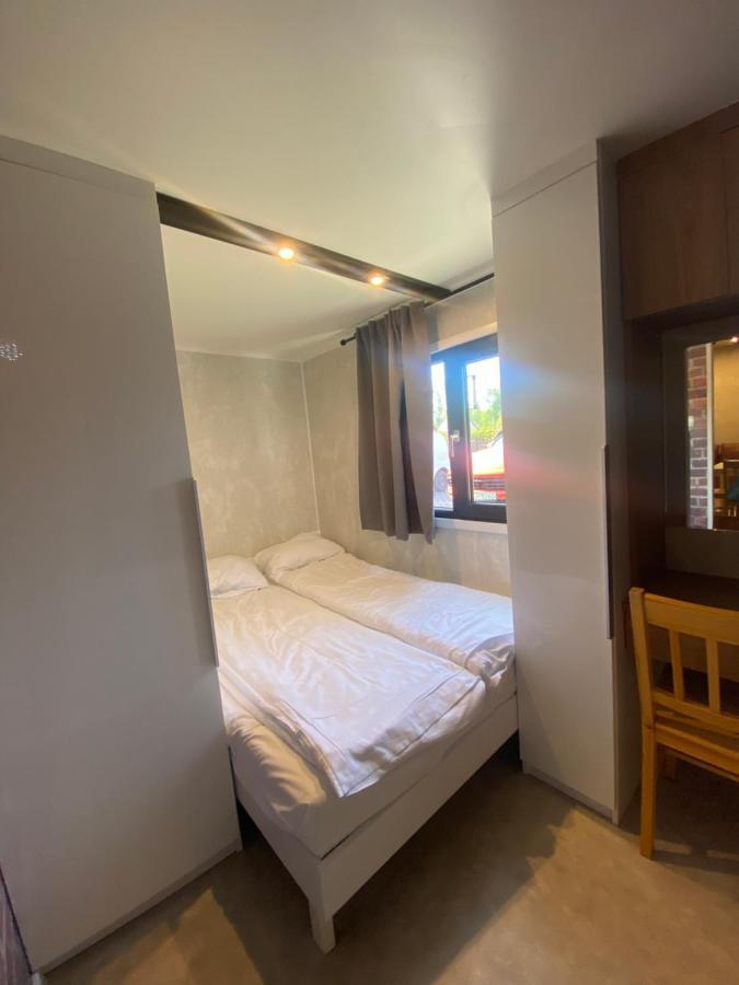 Domy Nad Morzem - Chata Pirata- Tiny House Dziwnow Exterior photo